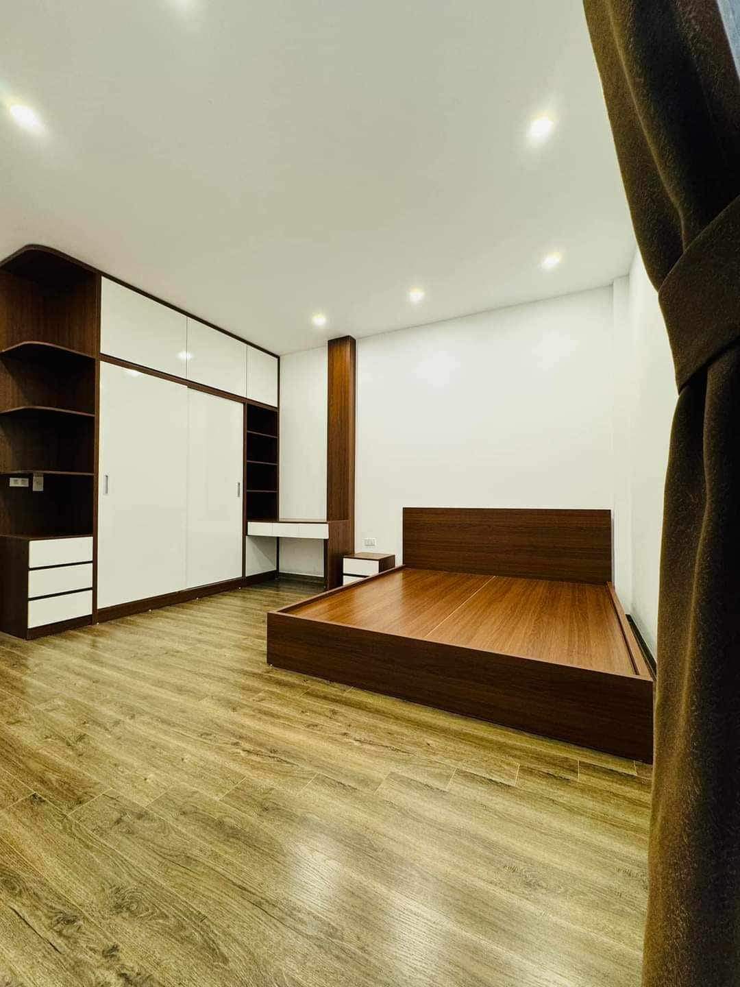 Phân lô Nguyễn Lương Bằng gần hồ điều hòa - 40m2 lô góc - mặt tiền rộng chỉ 5,7 tỷ - Ảnh 1