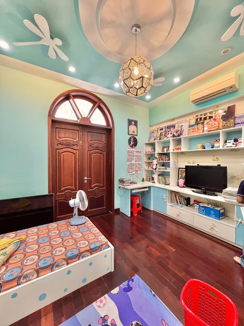 Bán nhà 3 tầng, 175m², 3PN, 4WC, Linh Đông, Thủ Đức - 16.8 tỷ - Ảnh 3