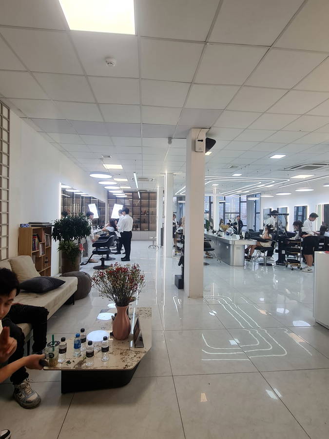 Bán Nhà Mặt Phố Hoàng Cầu. Đống Đa. Thang Máy. Ô Tô. Vỉa Hè. DT 216m2. Giá 110 Tỷ. - Ảnh 2
