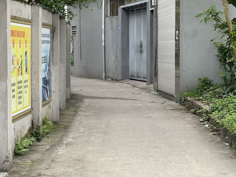 Bán 62,2m2 đất tổ 8 Thạch Bàn, Long Biên. Ô tô con chạy tới, cách 20m ra bãi đỗ xe - Ảnh 2