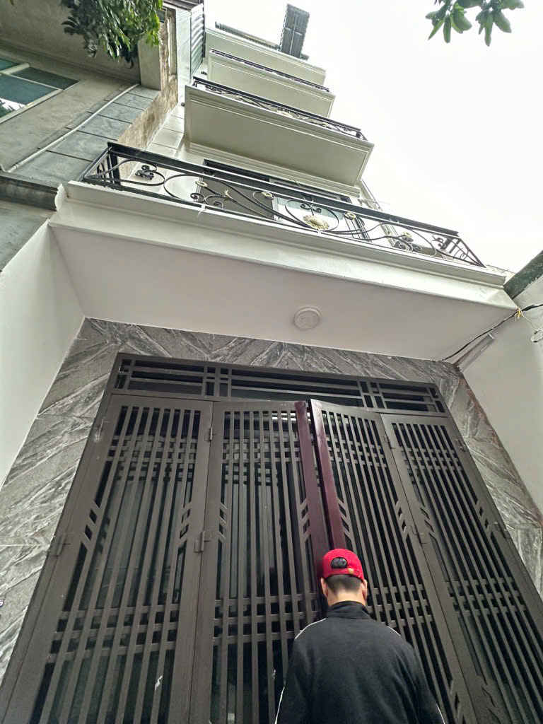 Bán Nhà Nam Dư Lĩnh Nam 35m 5 Tầng Xây Mới Tặng Hết Nội Thất Sổ Đỏ - Ảnh chính