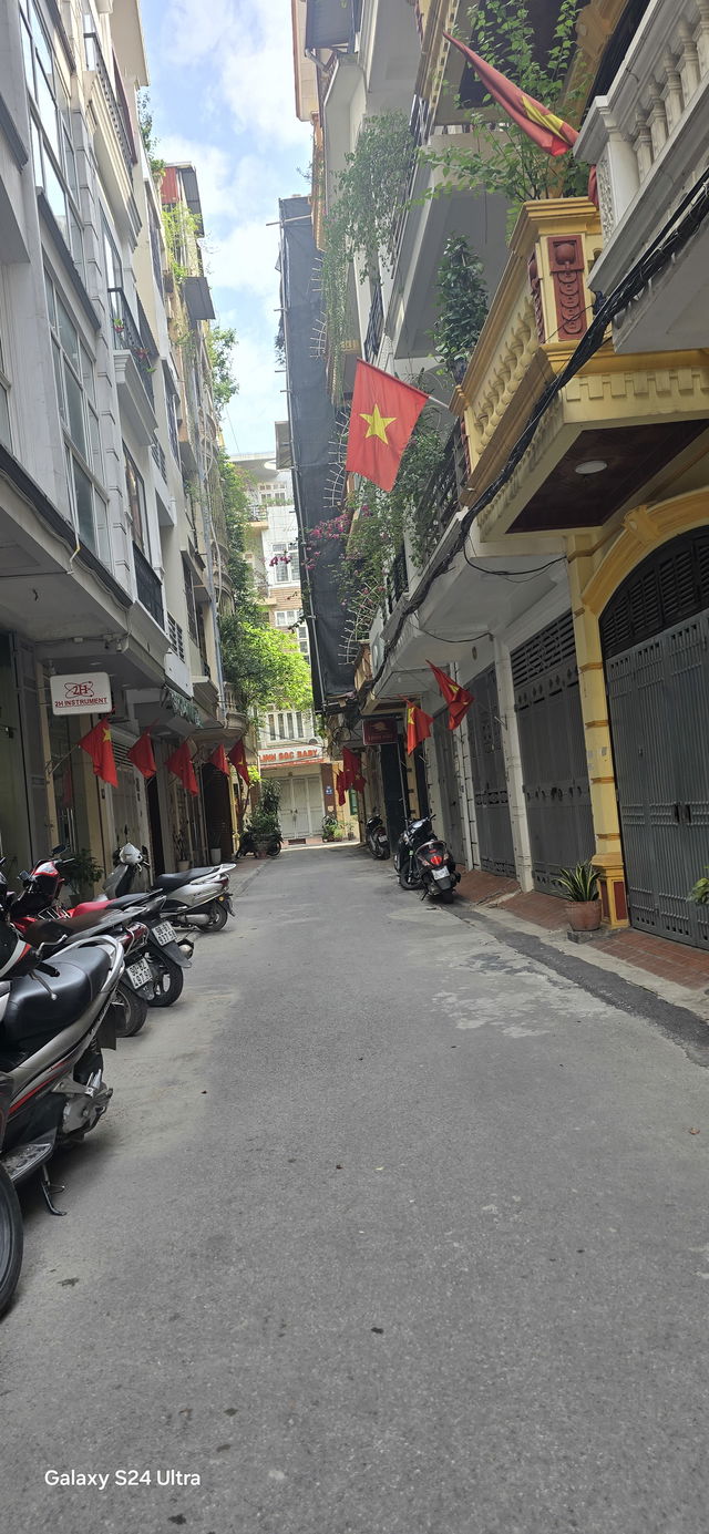 NHÀ PHỐ PHẠM TUẤN TÀI - PHÂN LÔ Ô TÔ QUA NHÀ - VỈA HÈ -  S=35M2 - MẶT TIỀN =3.4M - 5 TẦNG - LH : MR - Ảnh 1