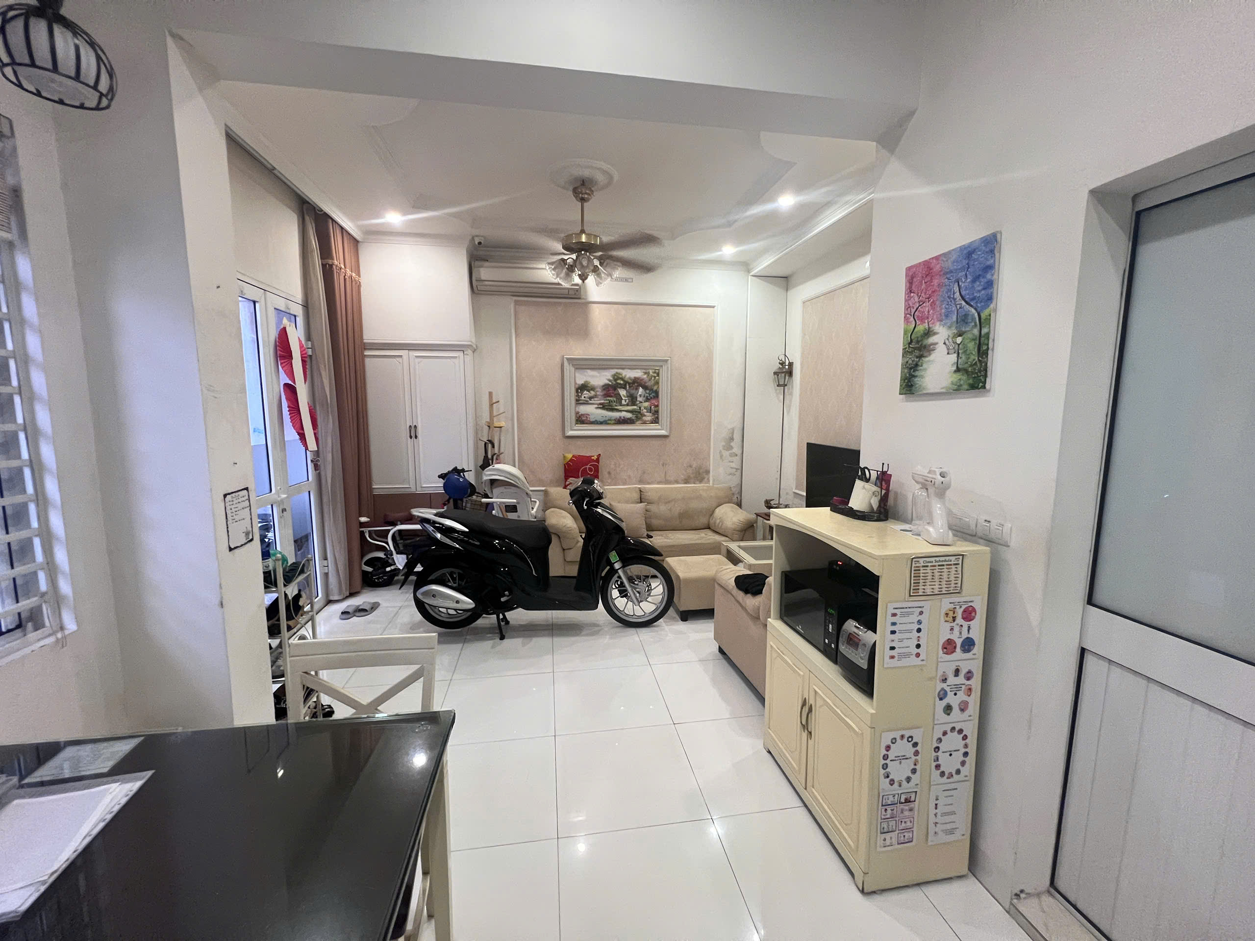 Cho thuê nhà nguyên căn ngõ Lý Nam Đế, Hoàn Kiếm làm homestay 50m x 4T giá 23 triệu - Ảnh 1