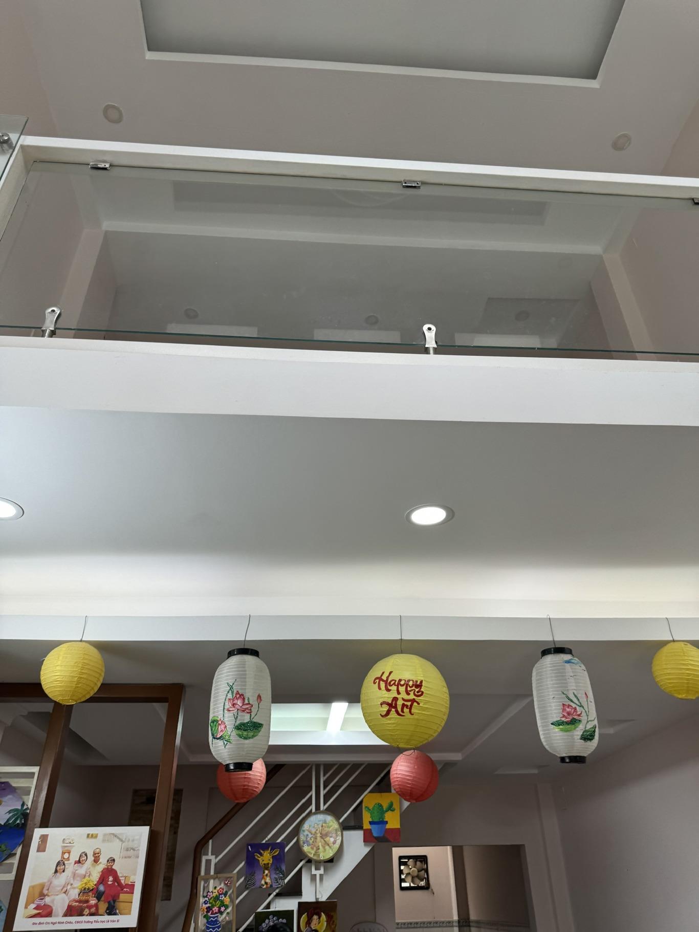 **Bán nhà 4 tầng đường Phạm Văn Hai** p3, quận Tân Bình; (4*11,5), 7,4 tỷ - Ảnh 1