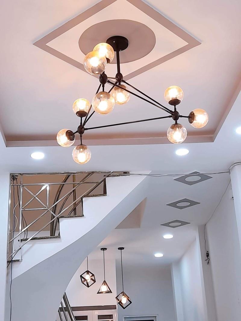 **Bán nhà 3 tầng phường 2, Tân Bình* đường Nguyễn Trọng Tuyển; (4,5x10) 6 tỷ - Ảnh 1