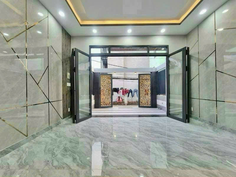 HUỲNH TẤN PHÁT P. Phú Thuận Phú Mỹ Hưng vip Q7 <br><br>NGANG 5 DÀI 14  XÂY MỚI 4 TẤM CÓ 7 TỶ XE HƠI - Ảnh 2