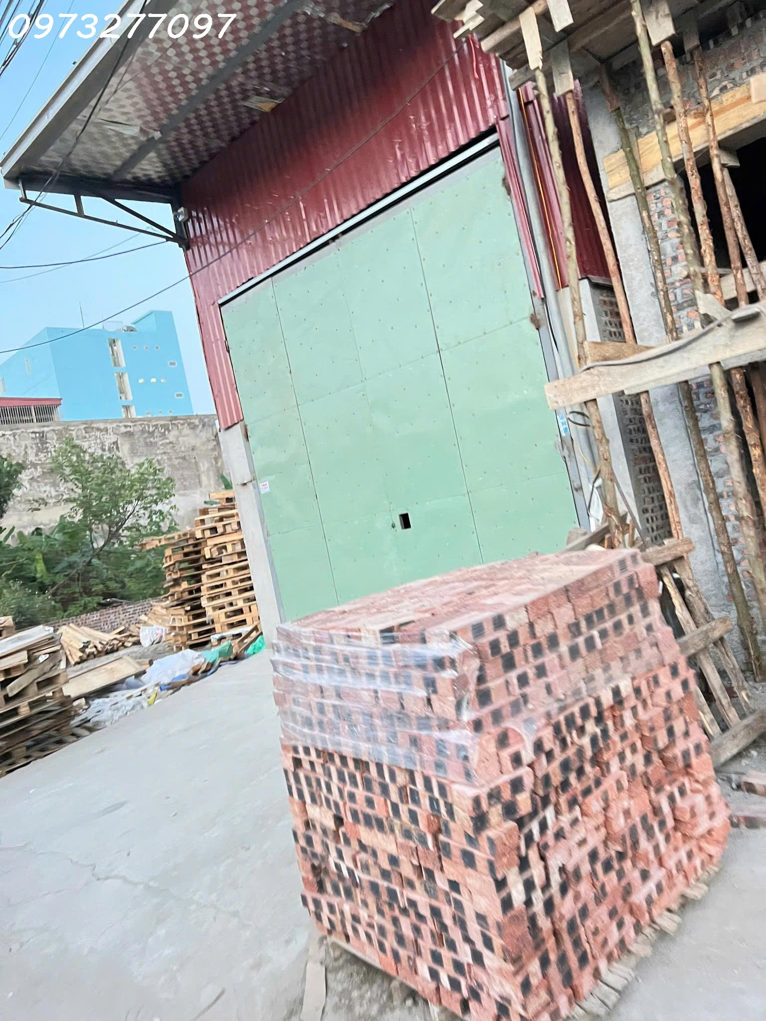 Mong muốn có duyên với bác nào cần thuê làm xưởng hoặc thuê kho ạ. + Vị trí đắc địa. Điện nước đầy - Ảnh chính