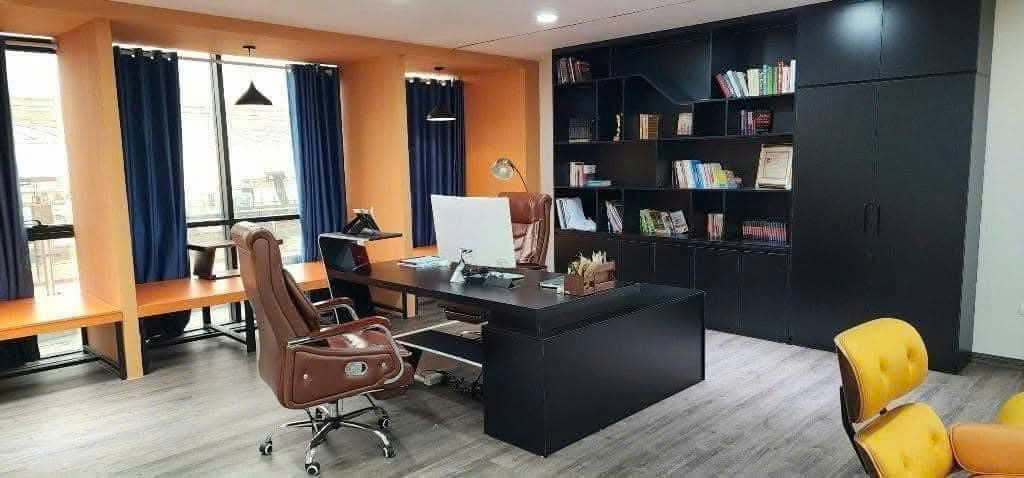 BÁN NHÀ LẠC LONG QUÂN, PHÂN LÔ, ÔTÔ TRÁNH, VỈA HÈ, KINH DOANH, 91M2  GIÁ 28 TỶ 450 - Ảnh chính