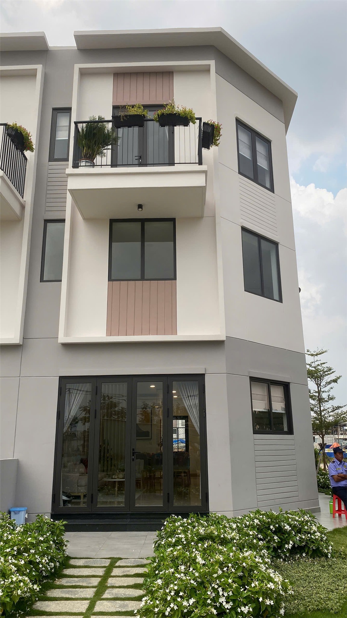 Nhiều Tiện Ích Nội Khu Đã Hoàn Thành Tại K-Home New City Bình Dương - Ảnh chính