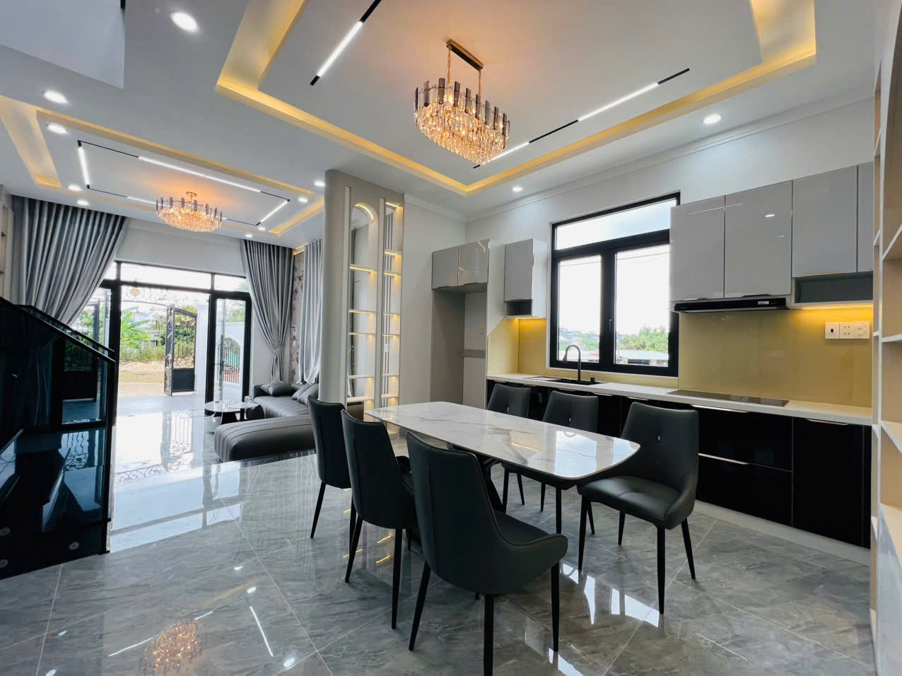 BÁN NHÀ 1 MÊ GÓC 2MT ĐẸP – HẺM XE HƠI LÊ ĐÌNH CHINH, TP PLEIKU –FULL NỘI THẤT, GIÁ TỐT LH:0907146779 - Ảnh 7