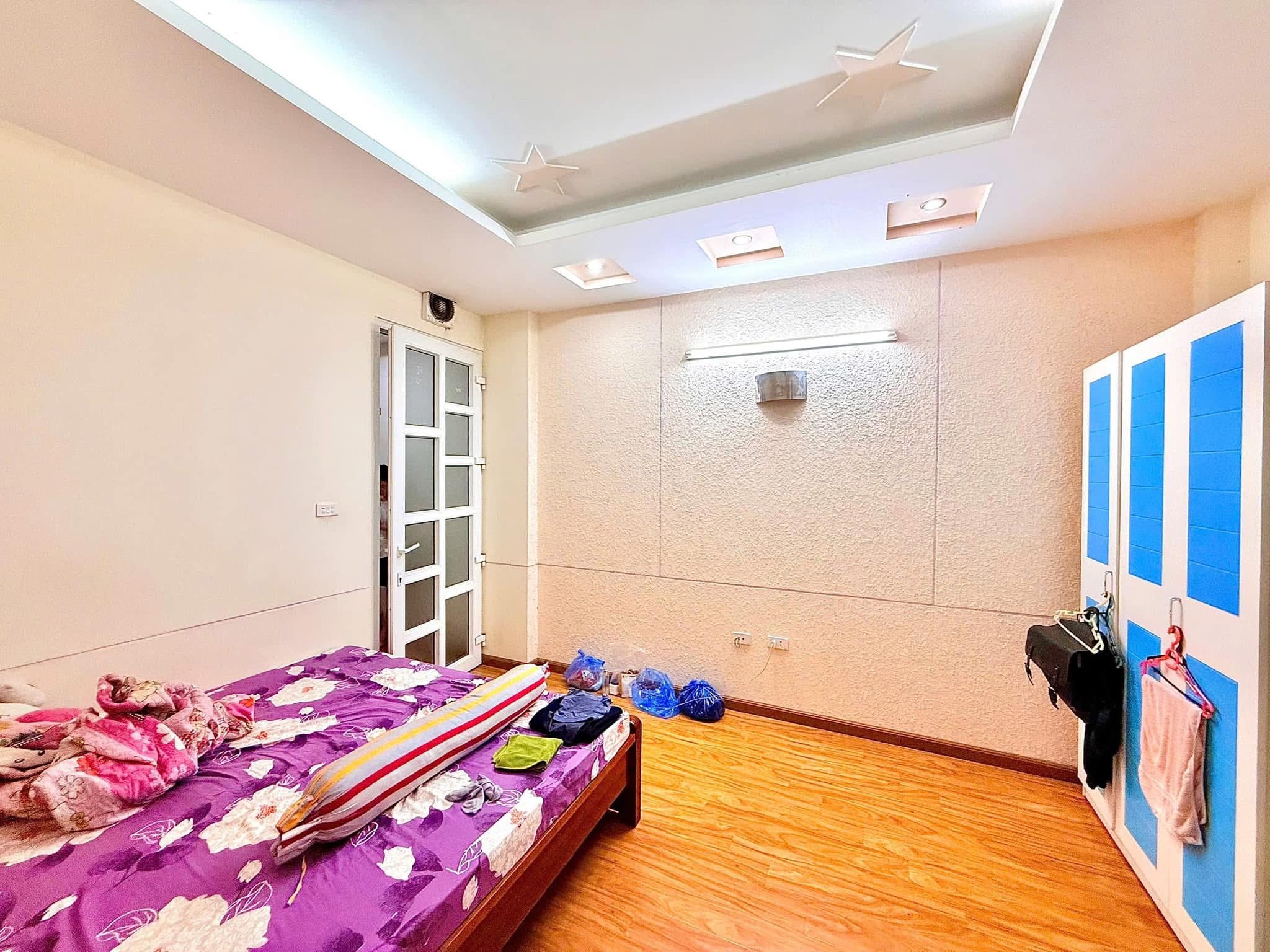 Bán nhà phố Pháo Đài Láng - Đống Đa, 45m2, 5 tầng ở ngay giá SỐC 10.5 tỷ - Ảnh 1