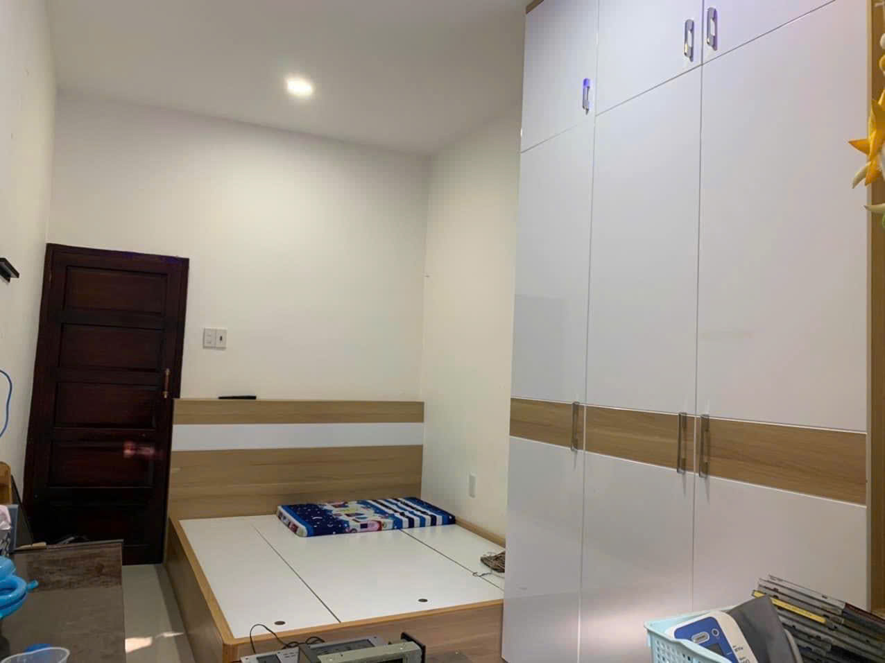Bán Nhà 2 mặt tiền tổ 22 Hòn Chồng - Vĩnh Hải <br> Diện tích : 97,5m2 Giá chỉ : 3ty5 lh : 0905724084 - Ảnh 2