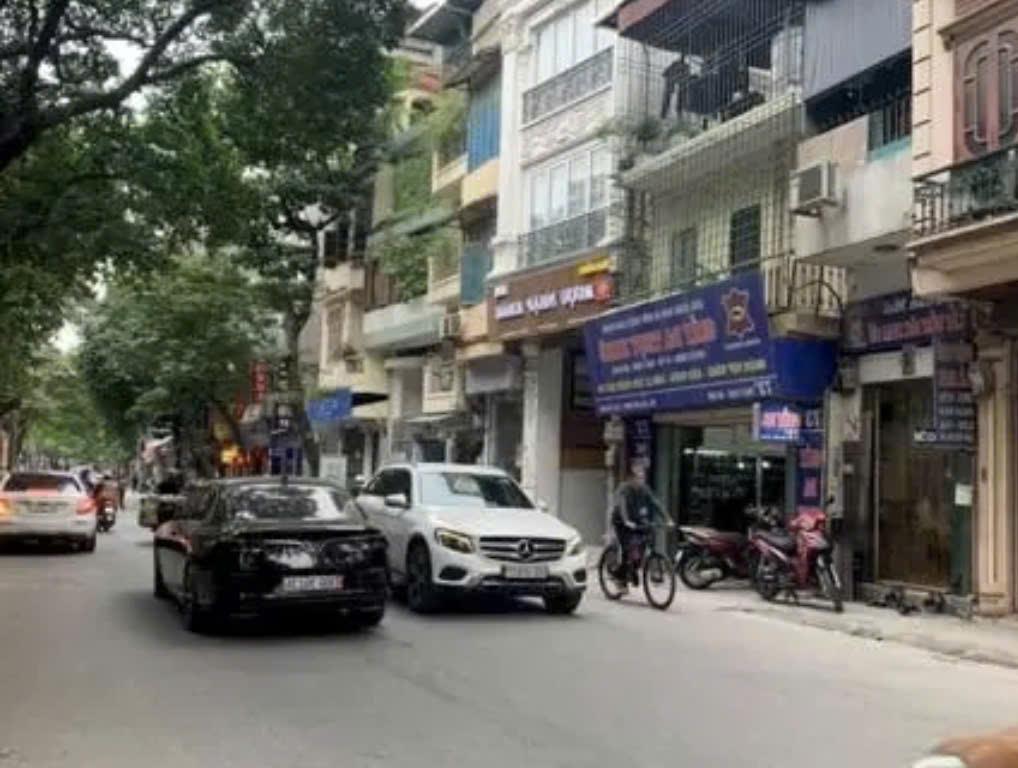 🏡 BÁN NHÀ MẶT PHỐ THỤY KHUÊ – MẶT TIỀN KINH DOANH 4.2M – GIÁ CHỈ NHỈNH 9 TỶ! - Ảnh chính