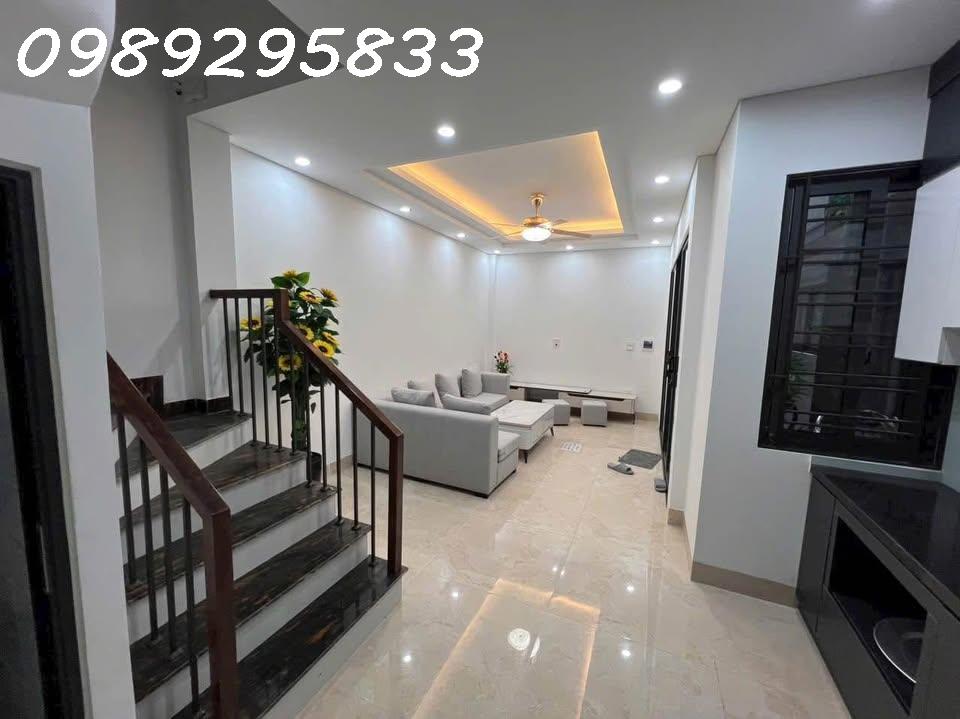 LÔ GÓC ĐẸP – GIÁ TỐT NHẤT PHÚC LỢI – CHỈ 30M RA Ô TÔ TRÁNH – DÂN TRÍ CAO – ĐẦU TƯ HAY Ở ĐỀU LỜI - Ảnh 1