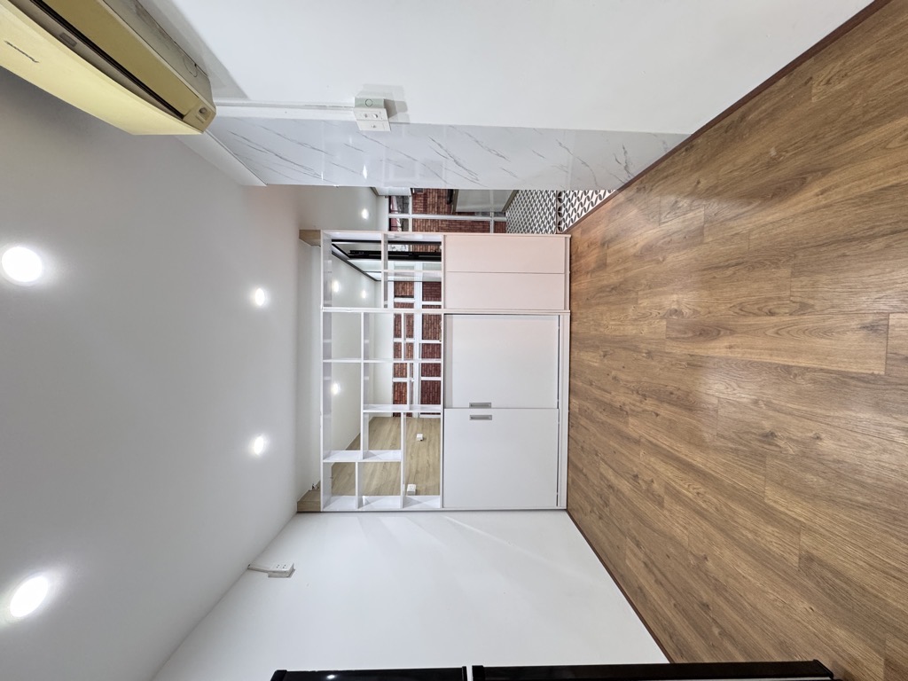 MAI DỊCH - TẬP THỂ TẦNG 2 - SỔ ĐỎ - 2 NGỦ - 55M2 - 2 TỶ - Ảnh chính