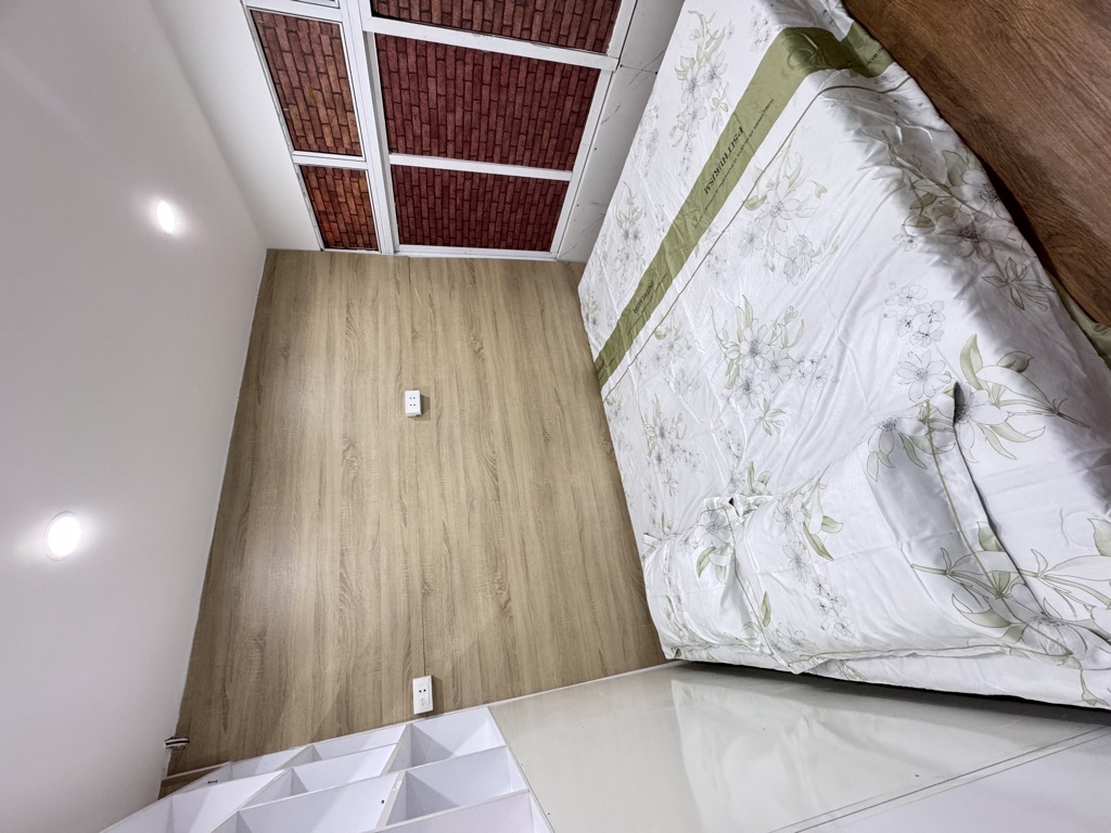 MAI DỊCH - TẬP THỂ TẦNG 2 - SỔ ĐỎ - 2 NGỦ - 55M2 - 2 TỶ - Ảnh 2