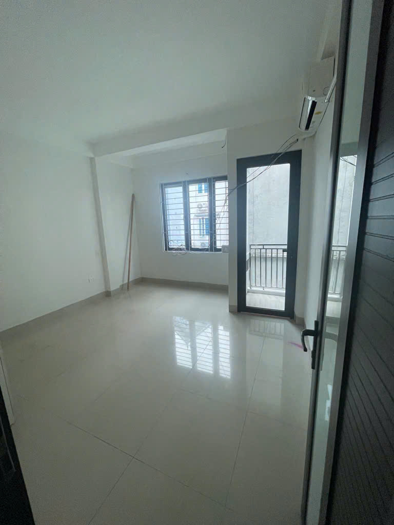 SIÊU MẪU YÊN LỘ BÁN NHANH 31M Ô TÔ CÁCH GẦN, giá mềm như bún. - Ảnh 1