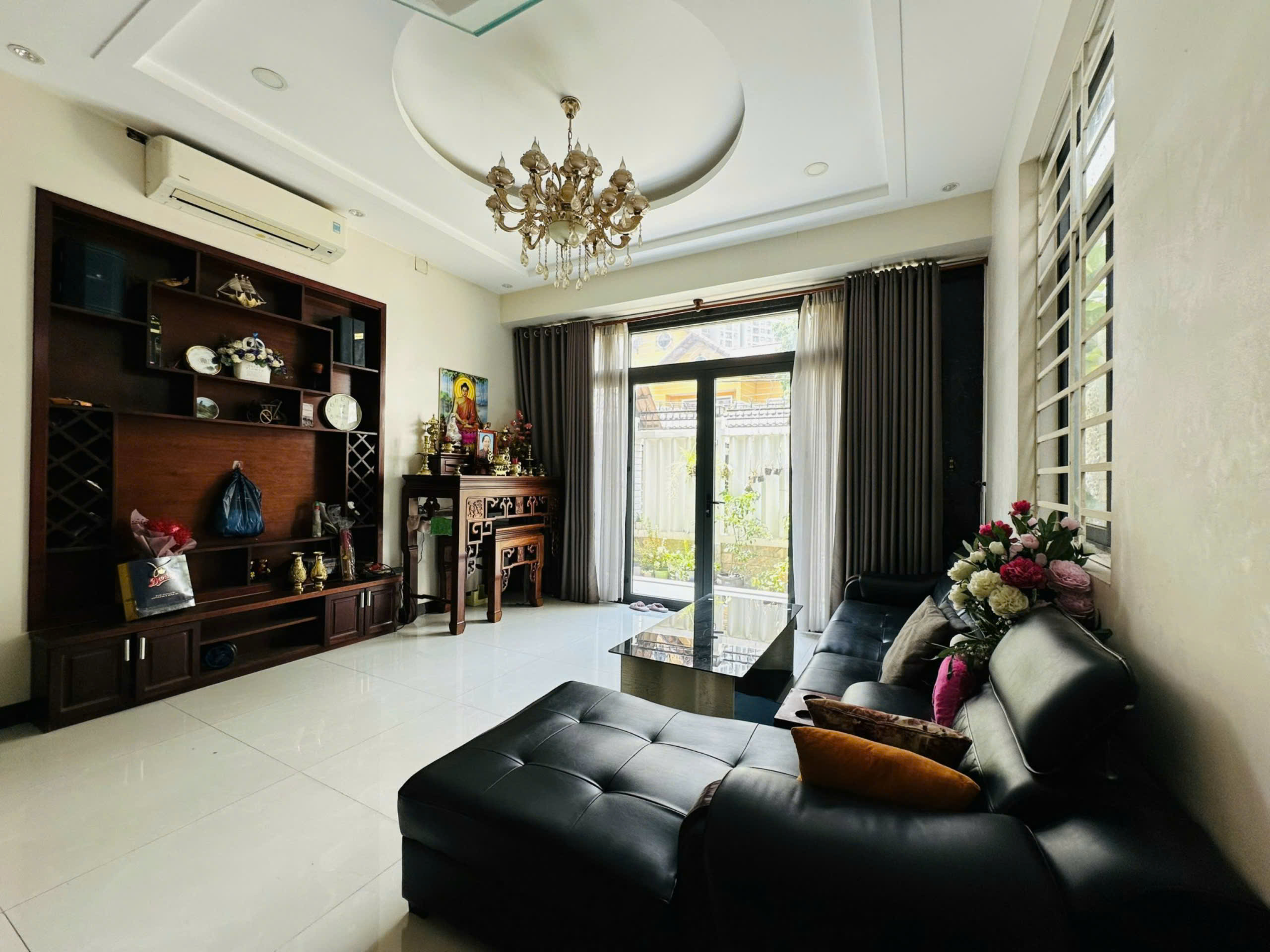BÁN BIỆT THỰ THẢO ĐIỀN 364m2  SÂN VƯỜN – HĐ THUÊ 65TR/THÁNG  GIÁ CHỈ 54 TỶ - Ảnh chính