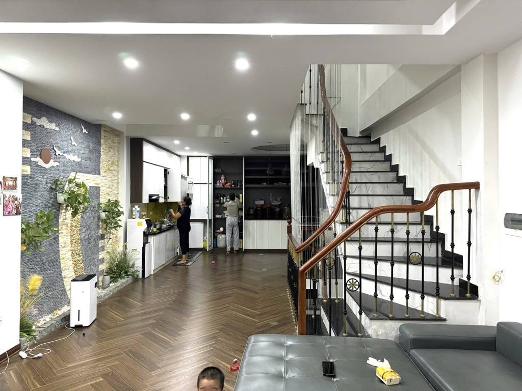BÁN NHÀ PHÂN LÔ LẠC TRUNG - MINH KHAI - 85M X 5 TẦNG - GIÁ NHỈNH 26 TỶ - KINH DOANH ĐỈNH - Ảnh 4