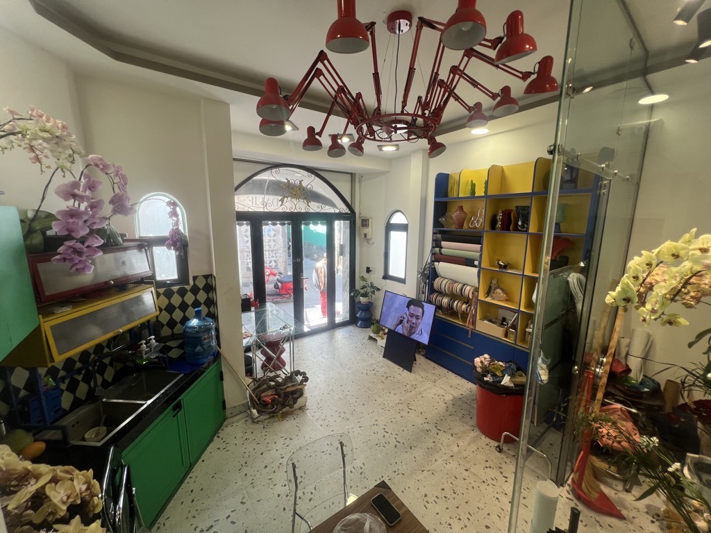 Nhà đẹp QUẬN 10 30m2 3 ngủ HẺM XE HƠI, KINH DOANH TỐT, giá 5.999 tỷ - Ảnh 1