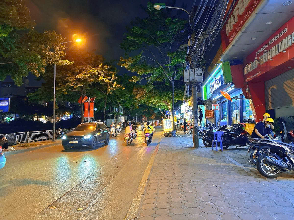 MẶT PHỐ KHƯƠNG ĐÌNH - Ô TÔ KNH DOANH DT 128m2 6 tầng MT 4m Giá 47.9 tỷ - Ảnh chính