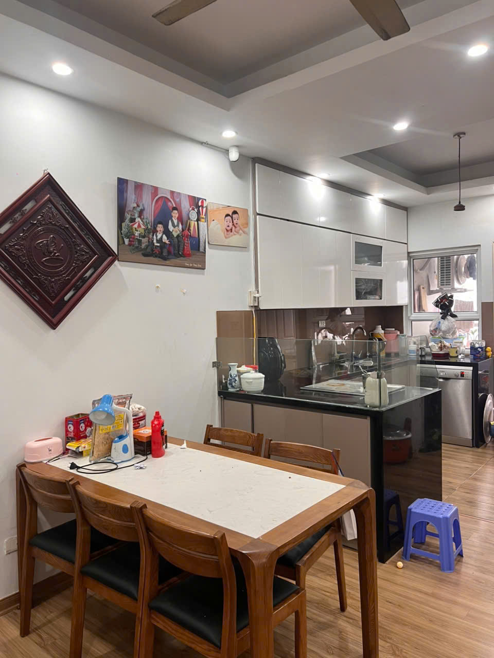 CHÍNH CHỦ BÁN CHCC TẠI TRUNG TÂM KĐT XA LA  HÀ ĐÔNG 99,5 M2, ĐỂ LẠI TOÀN BỘ NỘI THẤT, NHỈNH 4 TỶ - Ảnh 1