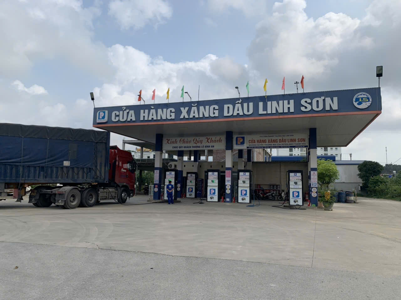 Chính chủ cần sang nhượng toàn bộ khu thương mại ba mặt tiền Thuộc QL 1A- QL 217-Đường Liên Huyện – - Ảnh 2