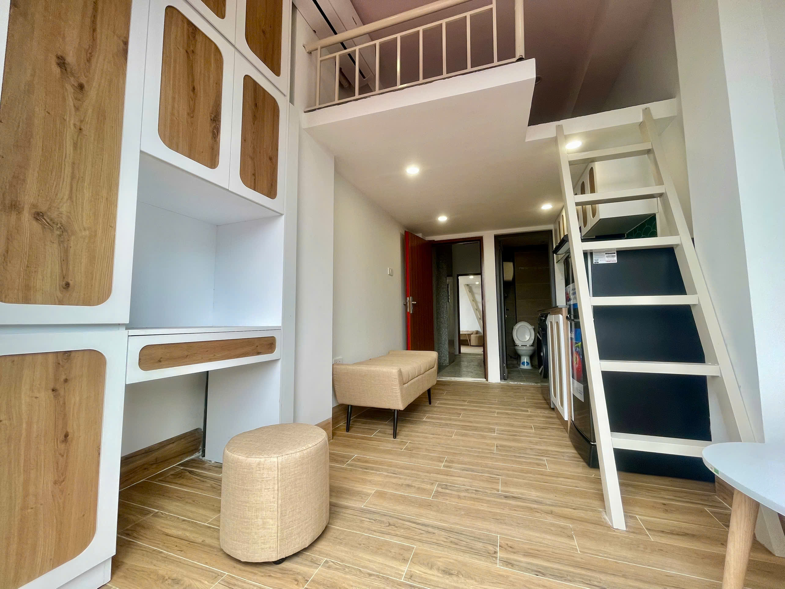 (Cực Hot) Căn hộ Gác Xép cao cấp 25m2 mới khai trương tại ngõ 81 Lạc Long Quân - Có máy giặt riêng - Ảnh 1