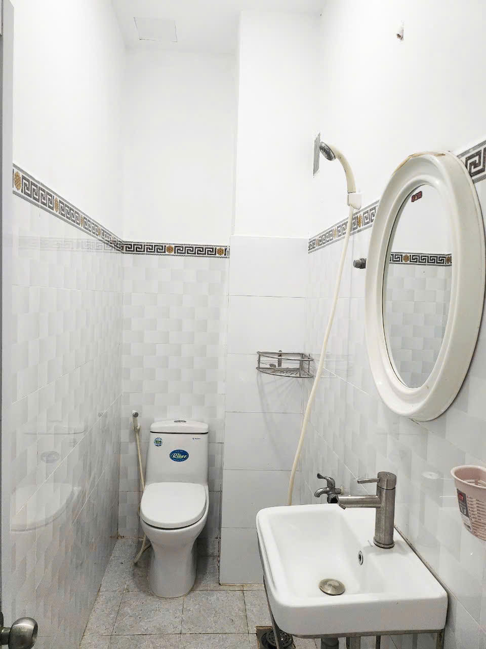 Bán CHDV 4 tầng hẻm xe tải 109 đường Dương Bá Trạc P1Q8. 10.5 tỷ - Ảnh 3