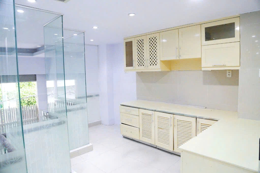 Nhà 7 tầng hẻm Bộ Công An đường Trần Hưng Đạo P.Nguyễn Cư Trinh Q1. 31.5 tỷ - Ảnh 3