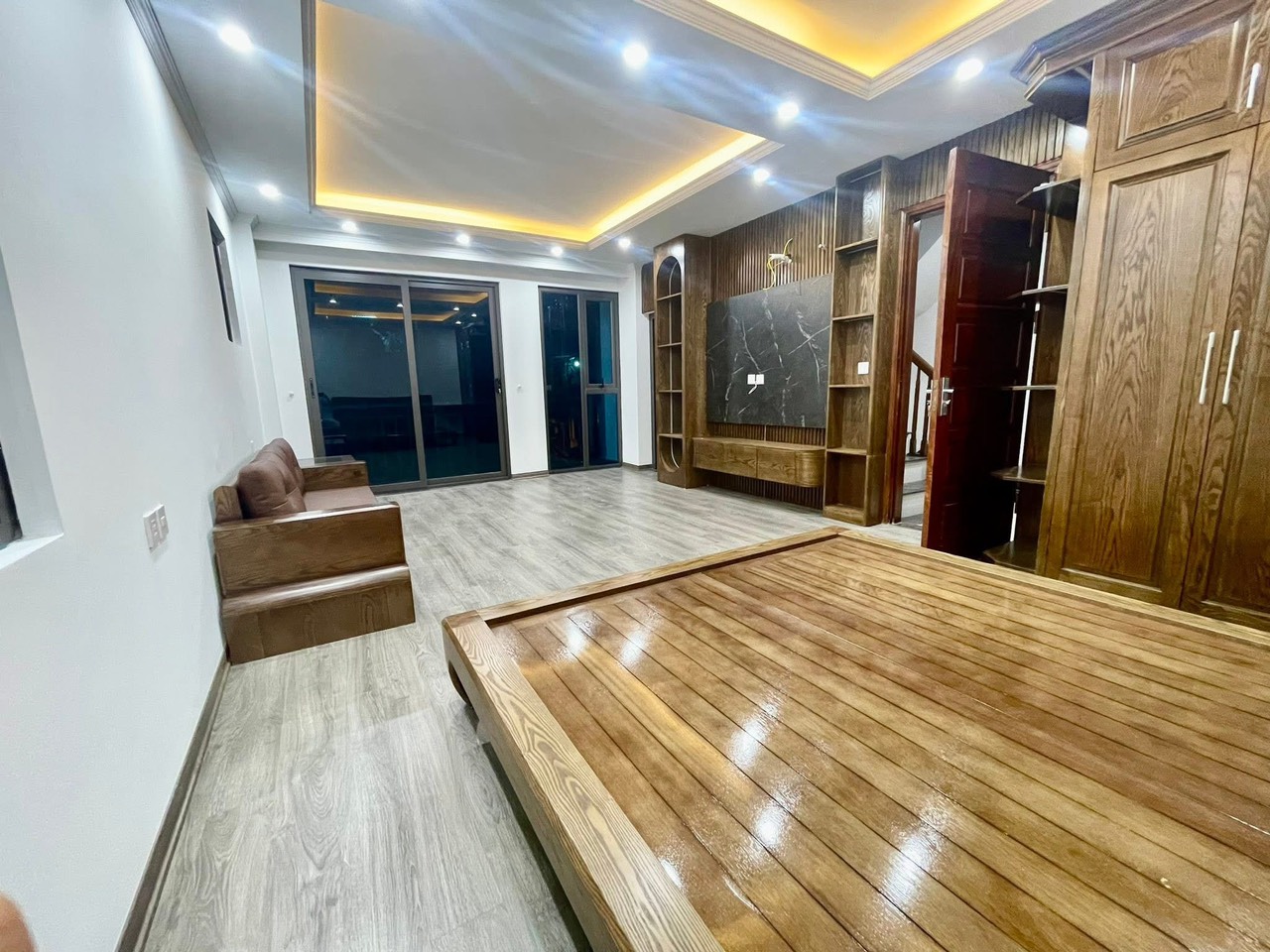 MẶT NGÕ TÔ VĨNH DIỆN - LÔ GÓC ÔTÔ TRÁNH, ĐỖ NGÀY ĐÊM - 6 TẦNG THANG MÁY - GIÁ 19 TỶ - Ảnh 2