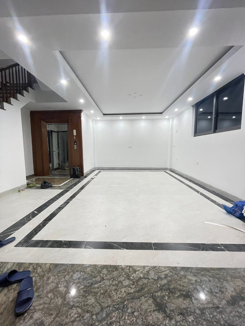 MẶT NGÕ TÔ VĨNH DIỆN - LÔ GÓC ÔTÔ TRÁNH, ĐỖ NGÀY ĐÊM - 6 TẦNG THANG MÁY - GIÁ 19 TỶ - Ảnh 1