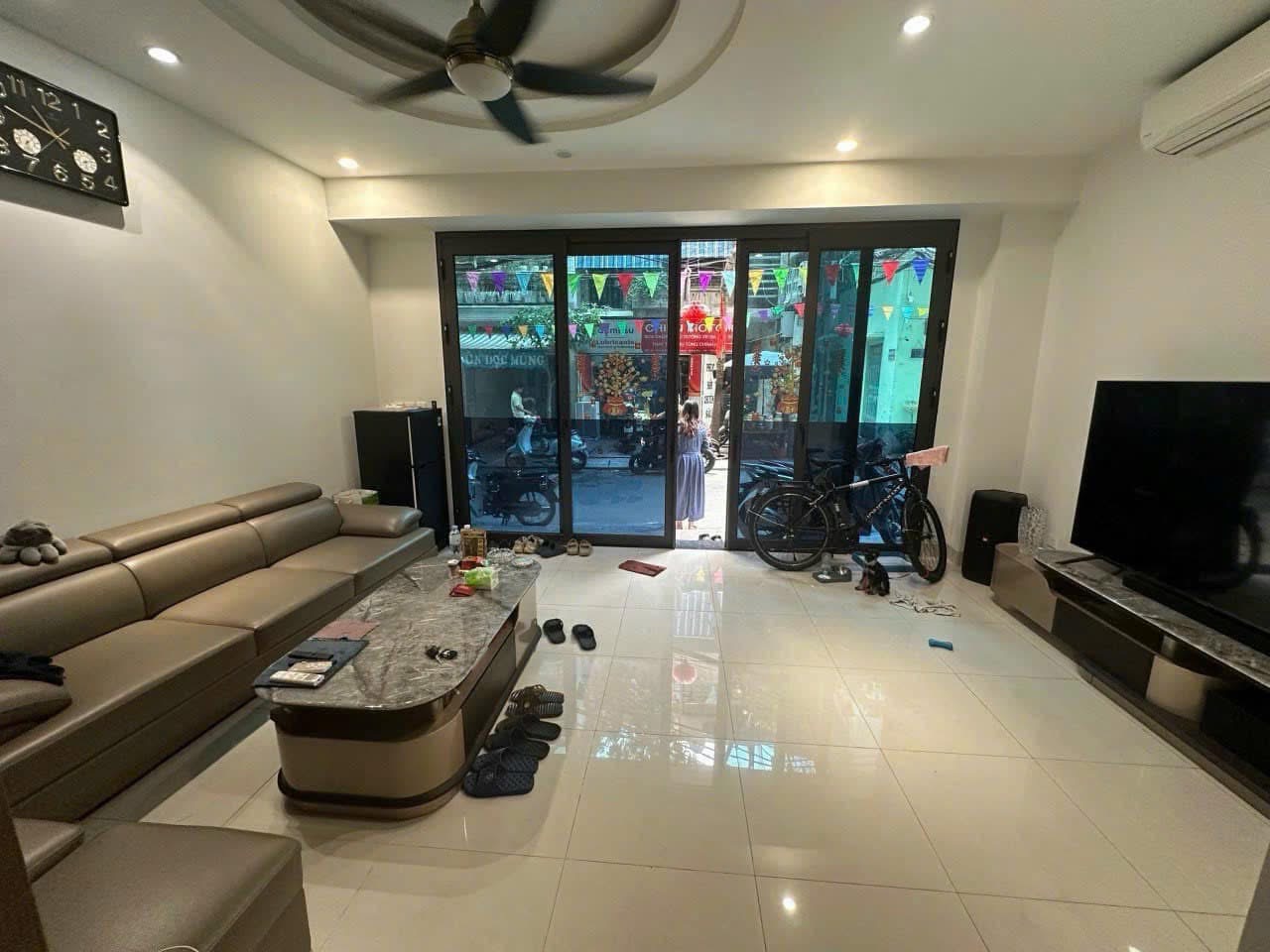MẶT NGÕ LA THÀNH - 30M RA PHỐ - LÔ GÓC, VỈA HÈ ÔTÔ TRÁNH KINH DOANH - GIÁ 15 TỶ - Ảnh 1