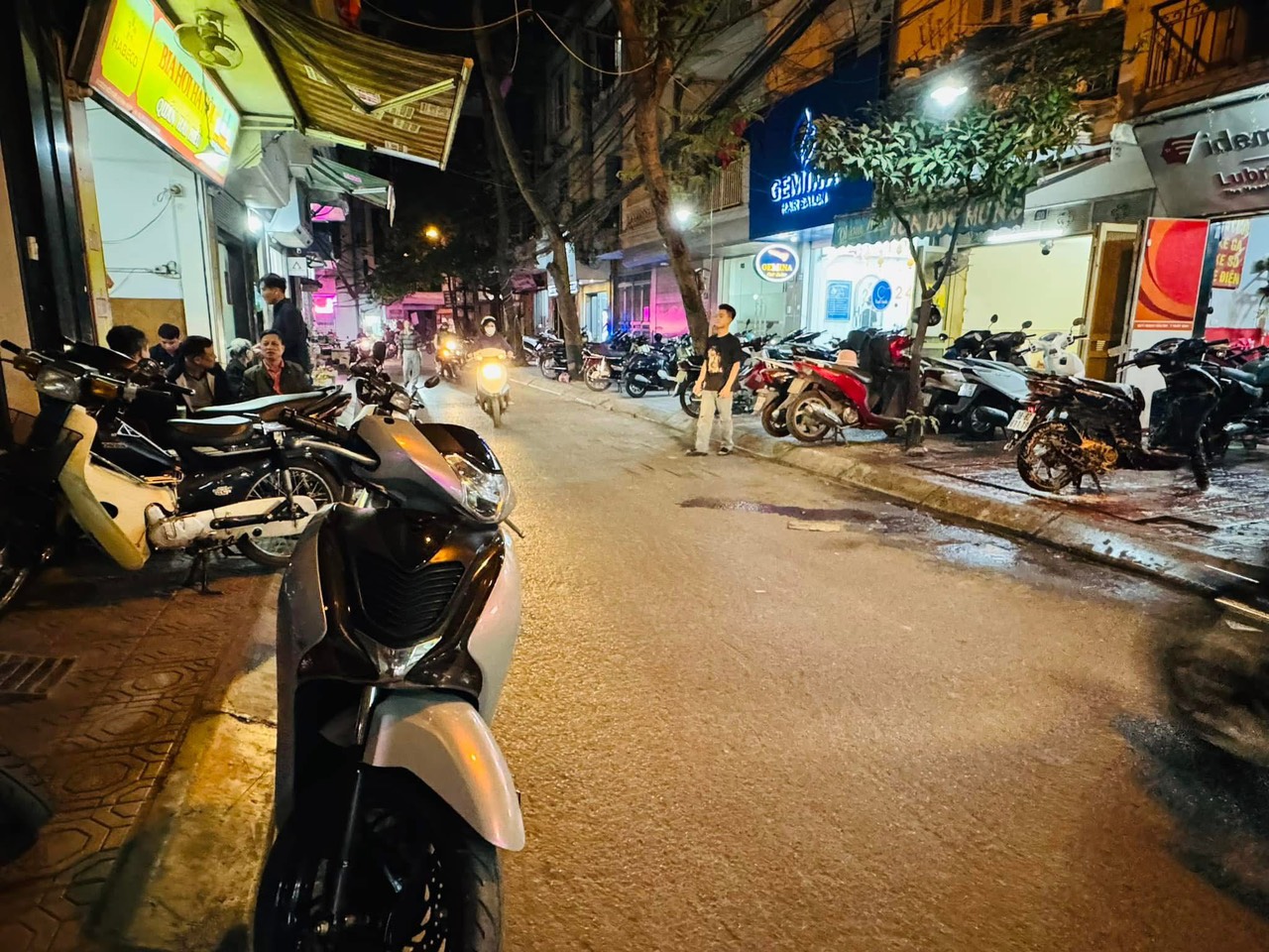 MẶT NGÕ LA THÀNH - 30M RA PHỐ - LÔ GÓC, VỈA HÈ ÔTÔ TRÁNH KINH DOANH - GIÁ 15 TỶ - Ảnh chính
