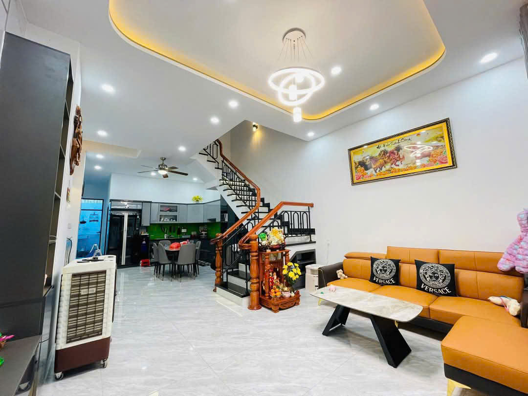 BÁN NHÀ MẶT TIỀN ĐƯỜNG PHÚ NÔNG, SÁT CẠNH KĐT VĨNH ĐIỀM TRUNG, NHA TRANG CÁCH BIỂN CHỈ 5KM - Ảnh 1