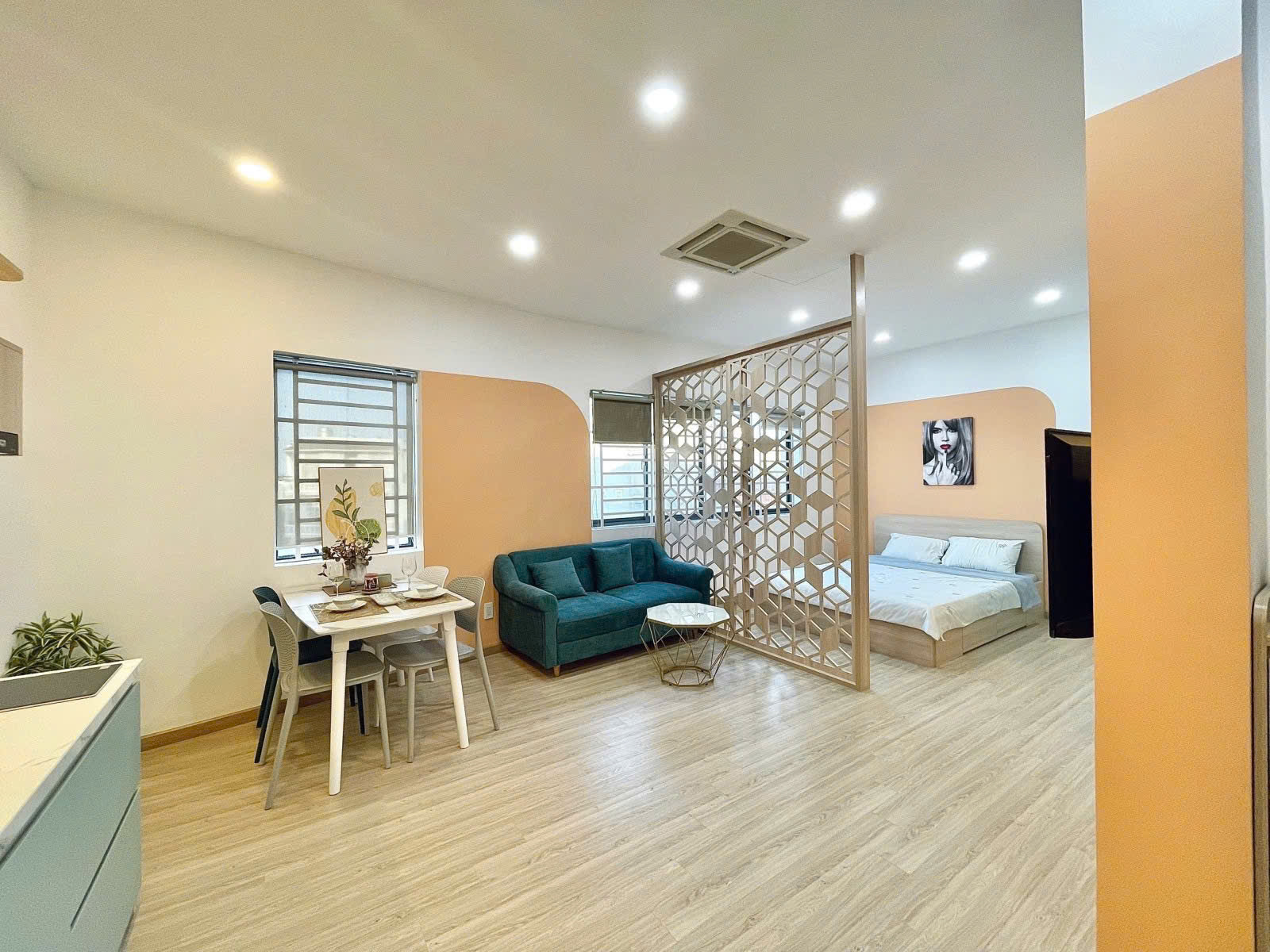 Bán tòa nhà 5 Tầng - 13 CHDV, Hẻm 5m Tống Văn Hên - Trường Chinh, 7x20m, 18.8 tỷ - Ảnh 1