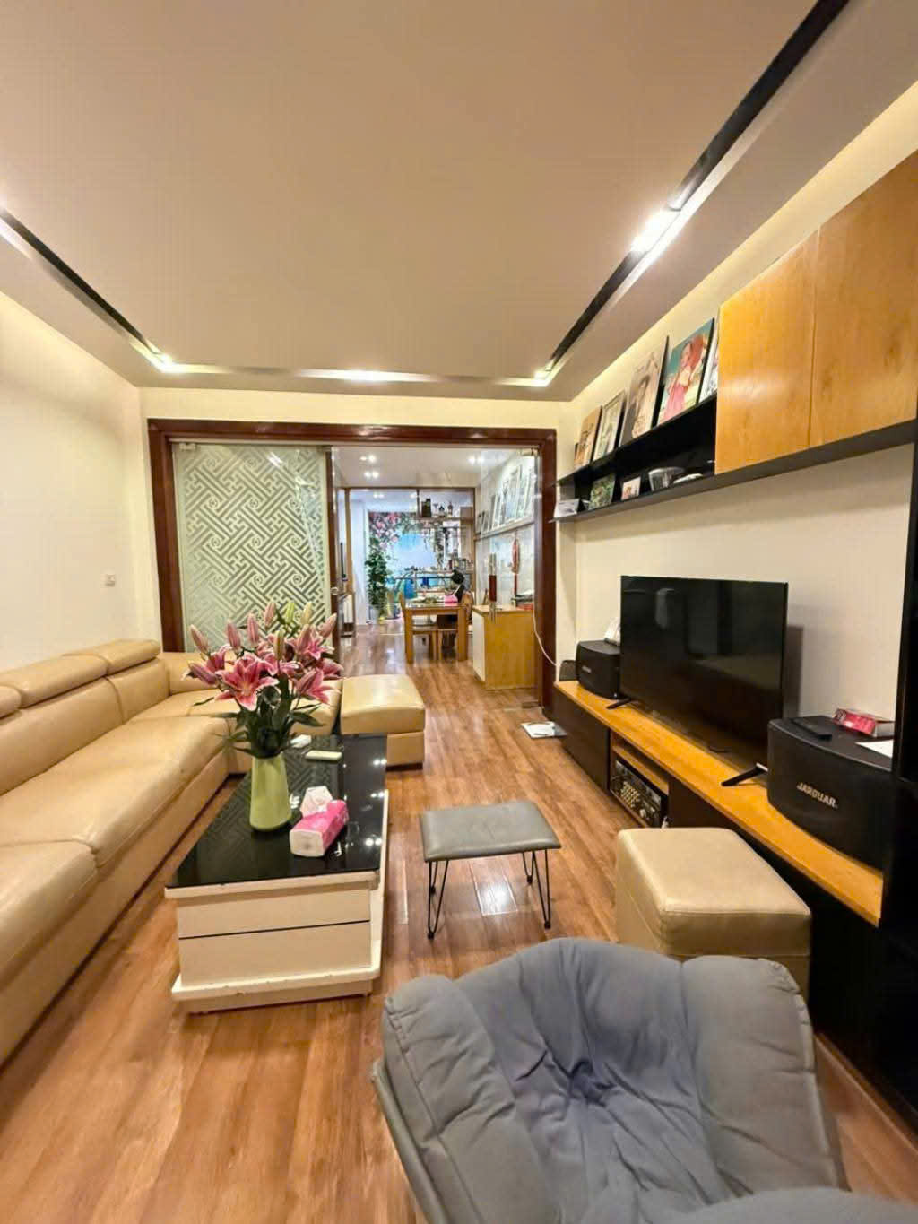BÁN NHÀ PHÂN LÔ NGUYỄN VĂN HUYÊN, VỈA HÈ, ÔTÔ TRÁNH, KINH DOANH, 48M2 CHỈ 16 TỶ 980 - Ảnh chính