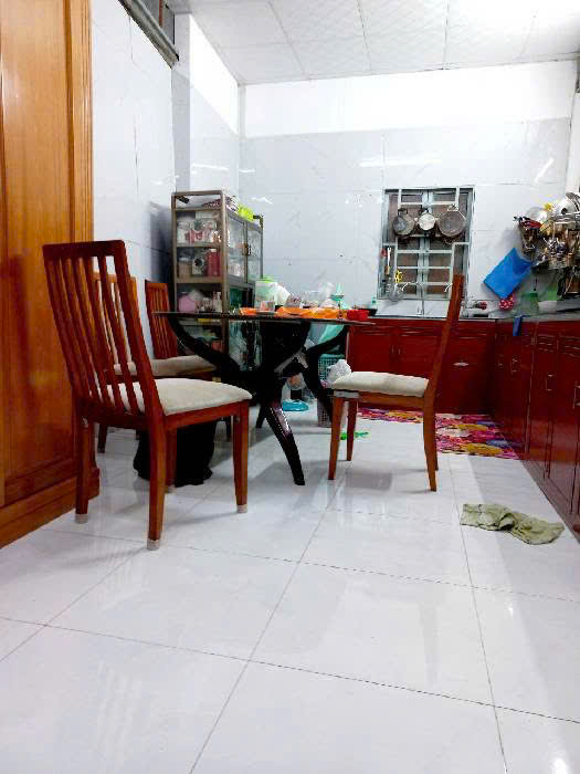 BÁN NHÀ HẺM XE HƠI PHẠM HỮU LẦU, 92M2, NHÀ CẤP 4, CHỈ 4.7 TỶ – SỔ VUÔNG CHÍNH CHỦ - Ảnh 2
