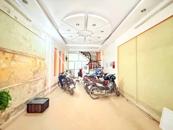 Bán nhà mặt ngõ ô tô phố Pháo Đài Láng , Quận Đống Đa 5 tâng, mặt tiền 4m, diện tích 69m2 - Ảnh 2