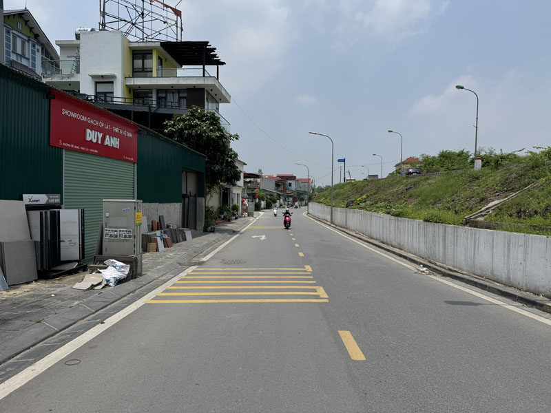 Bán đất mặt đê Phúc Lợi 76,5m2: Vị trí đẹp, đường rộng 10m, ô tô đỗ, xây tự do - Ảnh chính