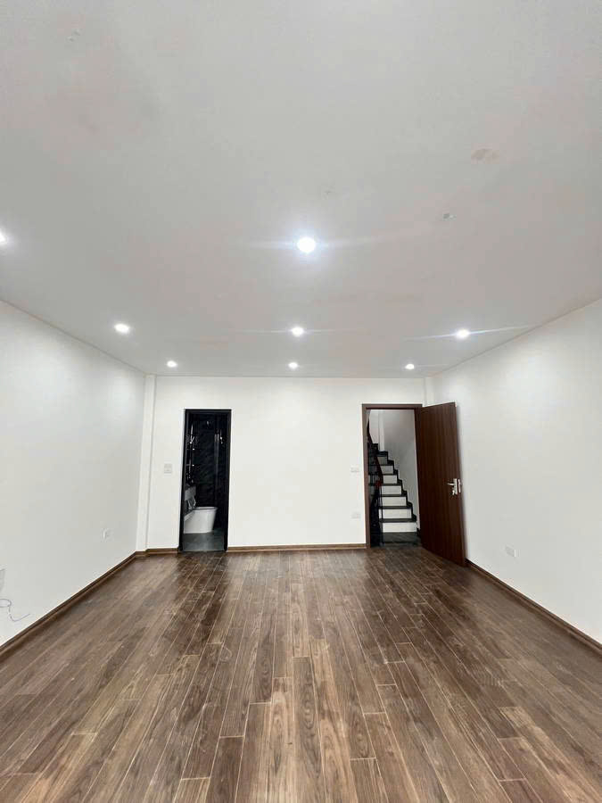 SIÊU PHẨM NHÀ MỚI – THANG MÁY – TRUNG TÂM BA ĐÌNH – PHÂN KHÚC 9 TỶ - 50M2 5 TẦNG MT 5M PHÂN KHÚC 9 - Ảnh 2