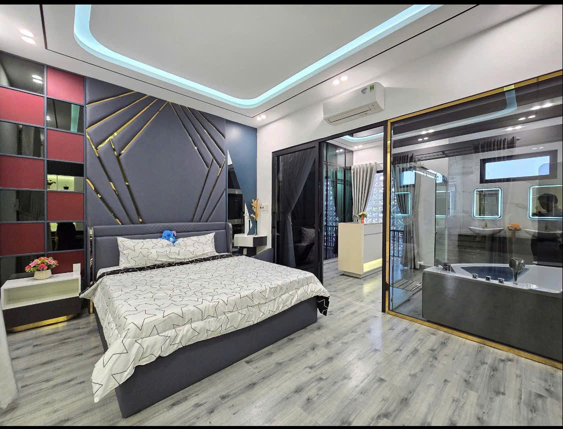 - Biển Mỹ Khê, Bán đất tặng nhà 5 tầng, Lâm Hoành, hiện đang có 16 phòng cho thuê thu nhập trên - Ảnh 3