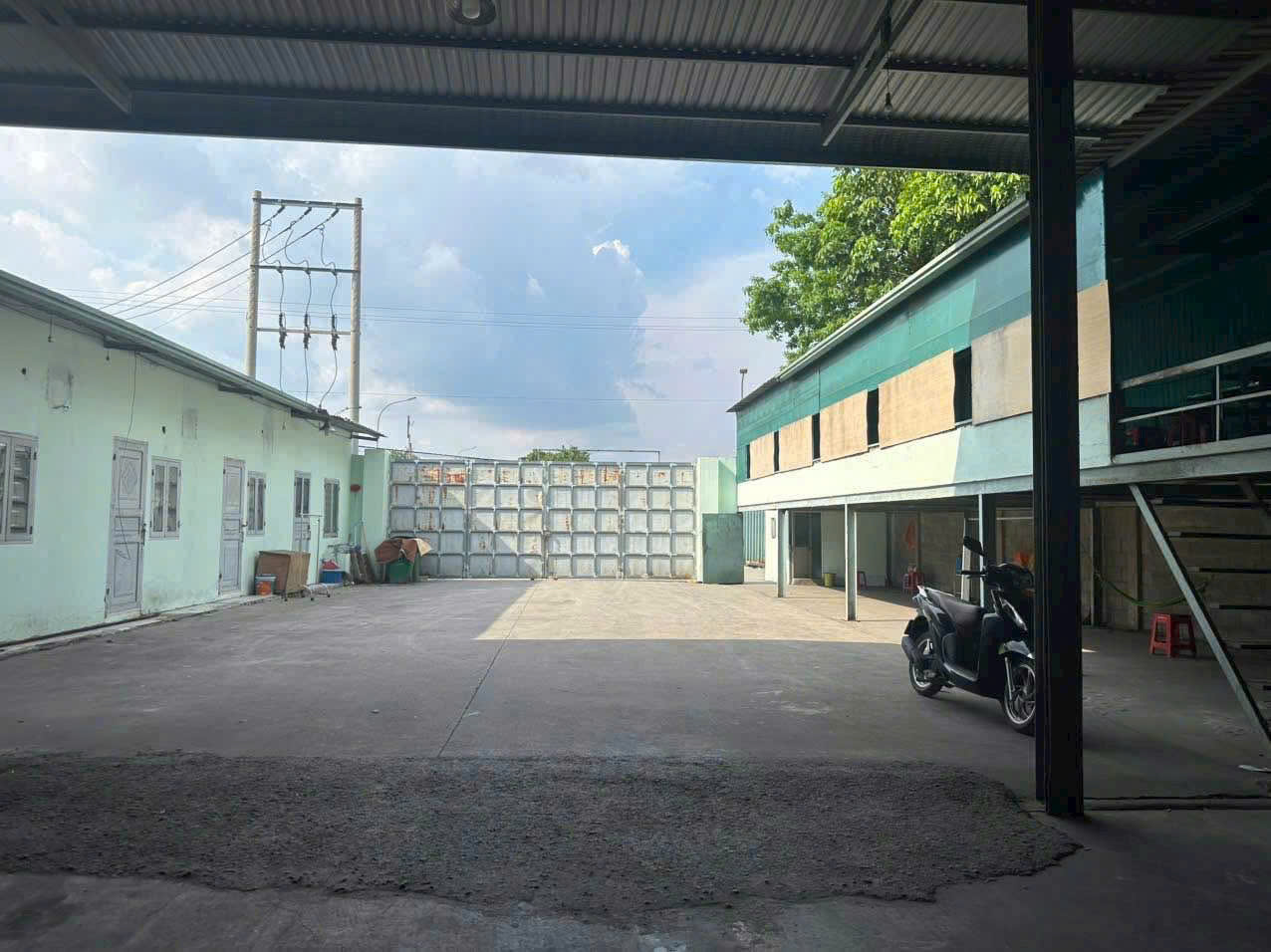 Cho thuê nhà xưởng 5500m2 tại Thuận An, Bình Dương - Ảnh chính