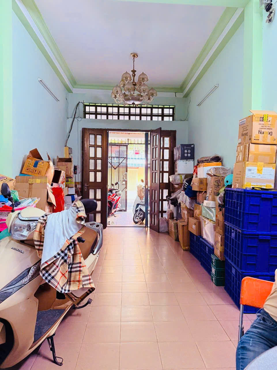 BÁN NHÀ CỘNG HÒA, P13, TÂN BÌNH–HXH 10M–96M² – 4 TẦNG – GIÁ CHỈ 10,7 TỶ - Ảnh 2