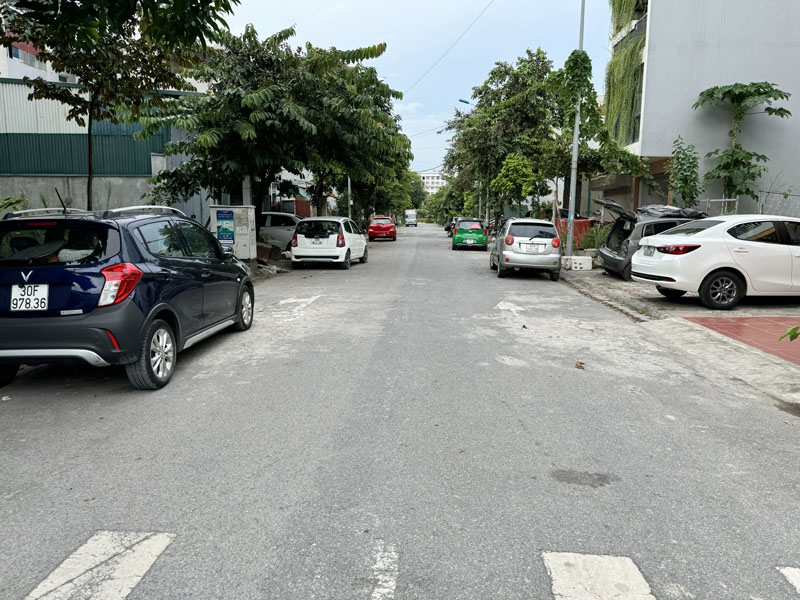 Vay ngân hàng hơi quá sức, chủ đang thở oxy cần bán gấp 60m2 đất đường 17m TĐC Trâu Quỳ. Giá Tốt! - Ảnh chính