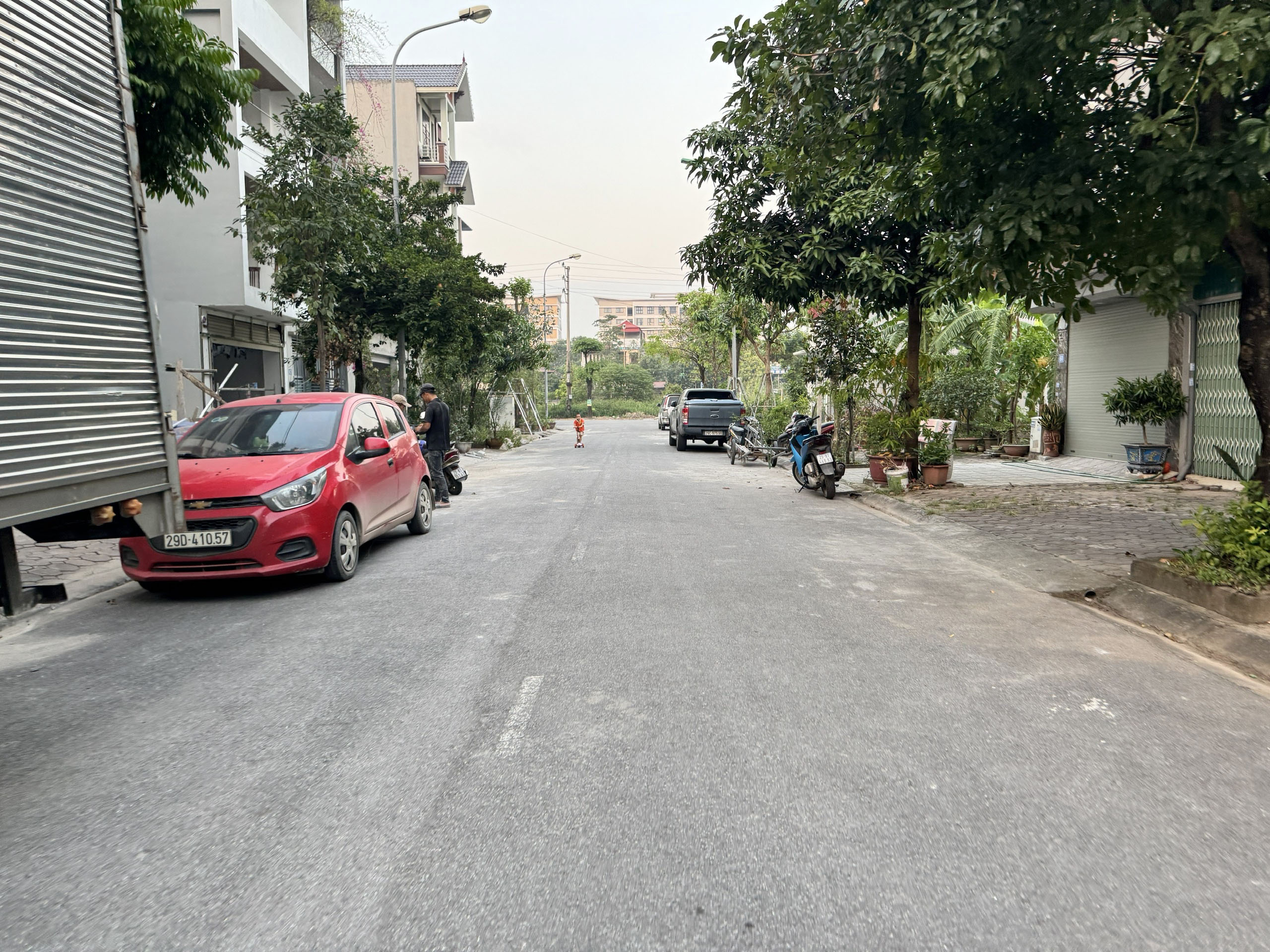 Vay ngân hàng hơi quá sức, chủ đang thở oxy cần bán gấp 60m2 đất đường 17m TĐC Trâu Quỳ. Giá Tốt! - Ảnh 1