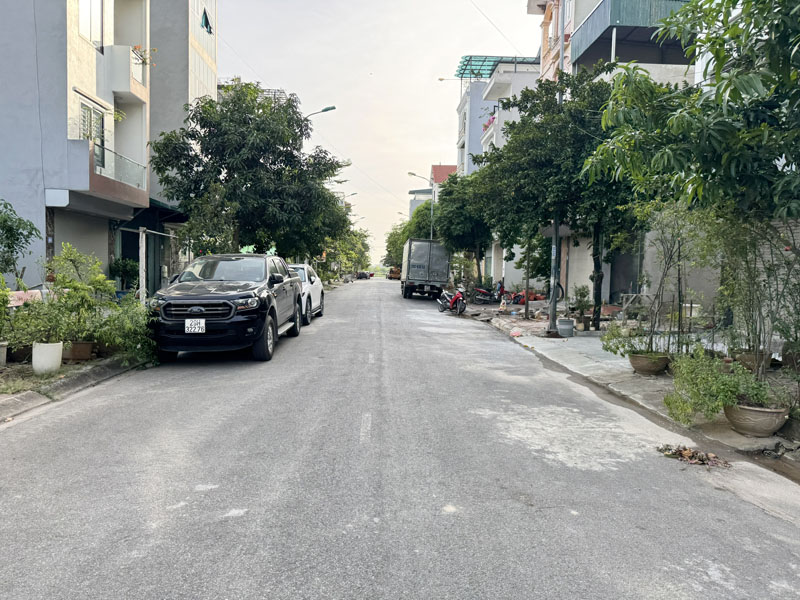 Vay ngân hàng hơi quá sức, chủ đang thở oxy cần bán gấp 60m2 đất đường 17m TĐC Trâu Quỳ. Giá Tốt! - Ảnh 2