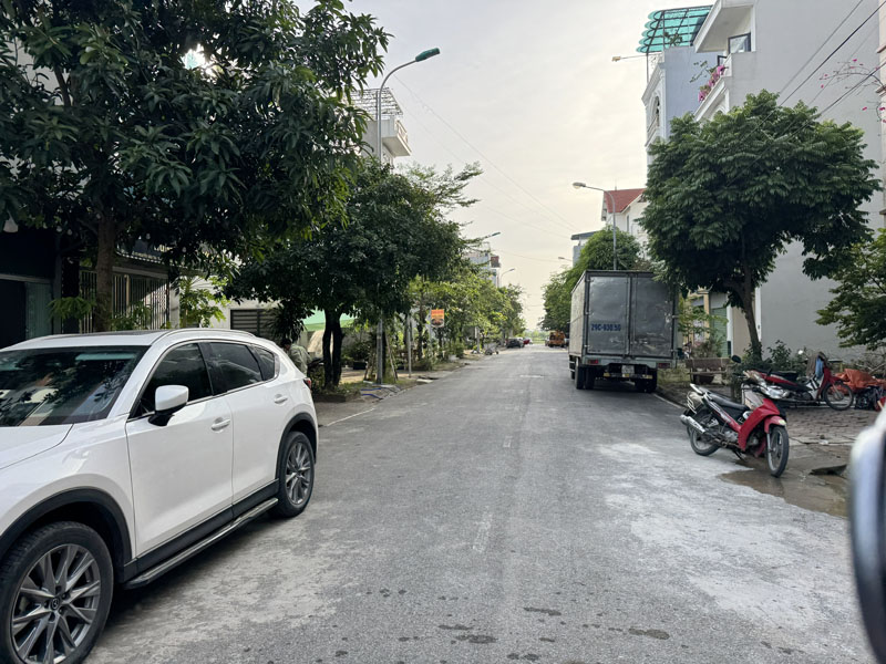 Vay ngân hàng hơi quá sức, chủ đang thở oxy cần bán gấp 60m2 đất đường 17m TĐC Trâu Quỳ. Giá Tốt! - Ảnh 3