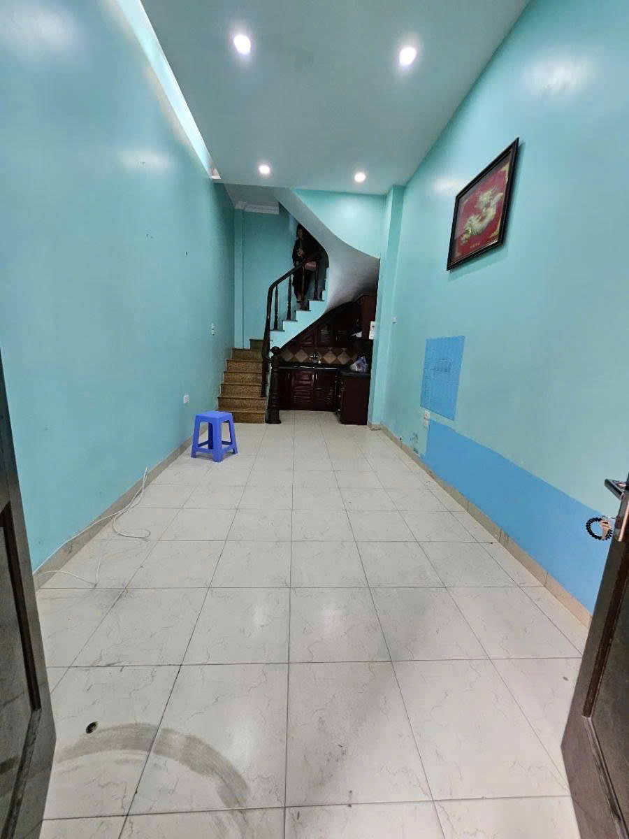 Cần bán nhà phố Tôn Đức Thắng, Đống Đa, 25m2, ô tô đỗ cửa, 6.34 tỷ - Ảnh 2