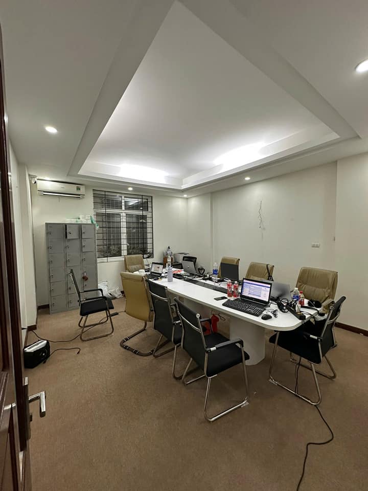 Cho thuê nhà nguyên căn 100m2 5 tầng phố Nguyễn Văn Lộc, khu đô thị Mỗ Lao, Hà Đông. - Ảnh 2